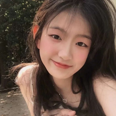 小姐姐好看精致头像(优选22张)