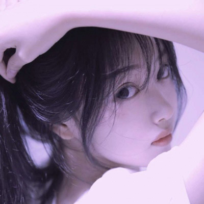 女性唯美图片微信头像(20张)