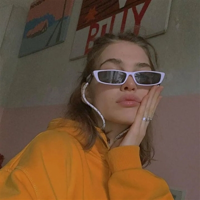 高清女人最酷的头像图片大全(精选22张)