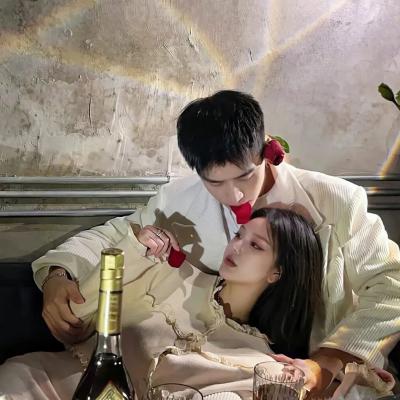 唯美有意境的情侣头像一男一女(精选20张)