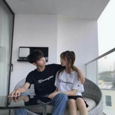 高清氛围感高级双人真人情头图片(共20张)