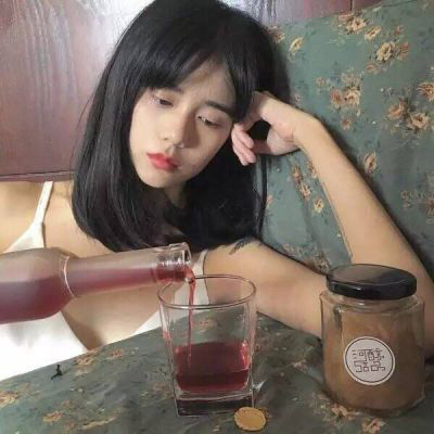 沉寂冷漠的非主流女生QQ头像(共20张)