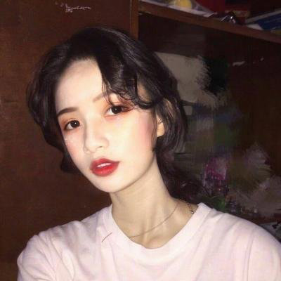 高清唯美的成熟女人头像女人味图片(24张)