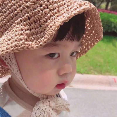 高清超可爱的萌娃头像呆萌小女生图片(优选24张)