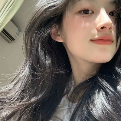 2023撒娇女生的可爱QQ头像(共18张)