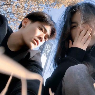 2023真人超酷一人一张情侣头像大全(共20张)