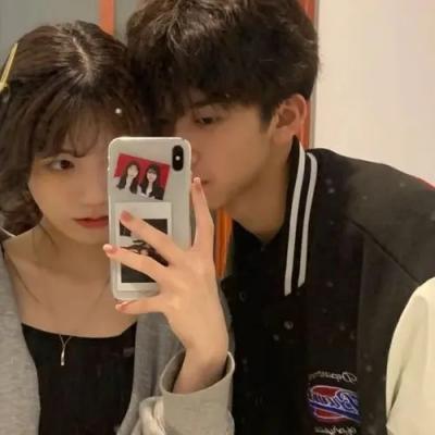 2023真人超酷一人一张情侣头像大全(共20张)