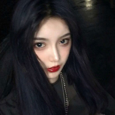 抖音女生头像黑化超帅霸气图片(24张)