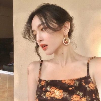 高清美丽又漂亮的少女头像图片(20张)