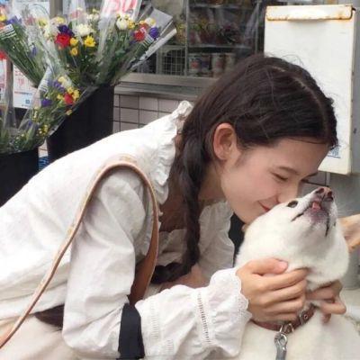 高清好看的2223最新头像女意境图片(精选20张)