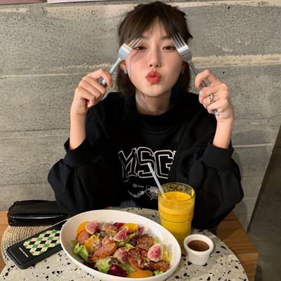 2023甜蜜又搞怪的CP情侣头像(共16张)