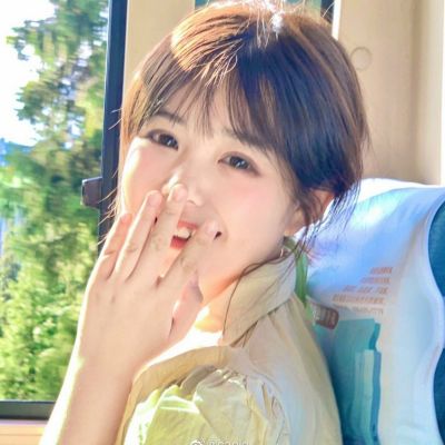 女生头像真人小清新意境高清图片(共24张)