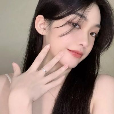 女生头像真人小清新意境高清图片(共24张)