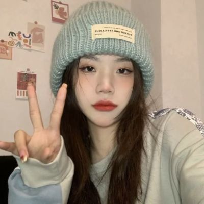 女生头像真人小清新意境高清图片(共24张)