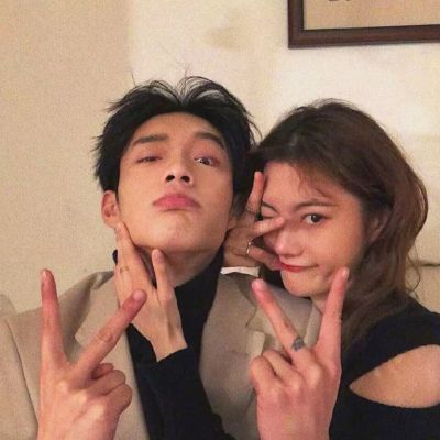 真人又很魅力的好看情头(共22张)