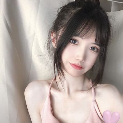 稀有头像女生真人小众高清图片(20张)