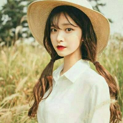 稀有头像女生真人小众高清图片(20张)