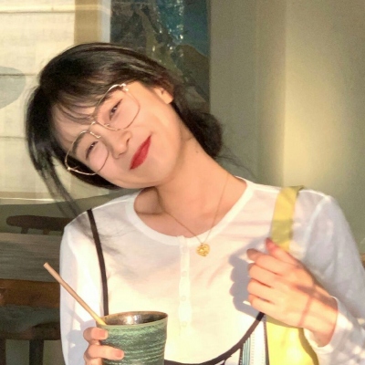 微信气质女神头像(共24张)