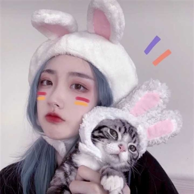 漂亮女生怀抱萌猫头像大全(精选24张)