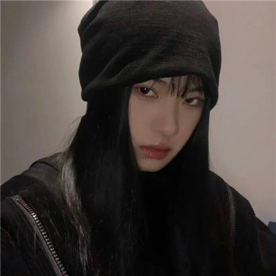 ins风优质女生头像(精选24张)