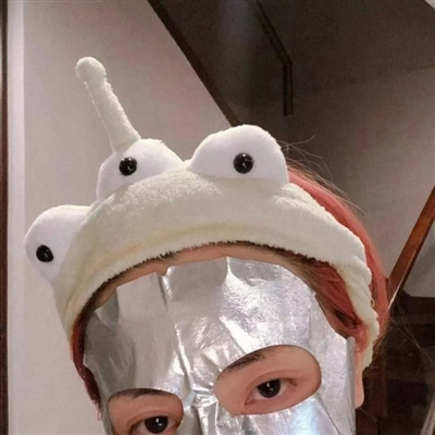 个性女孩头像图片(18张)