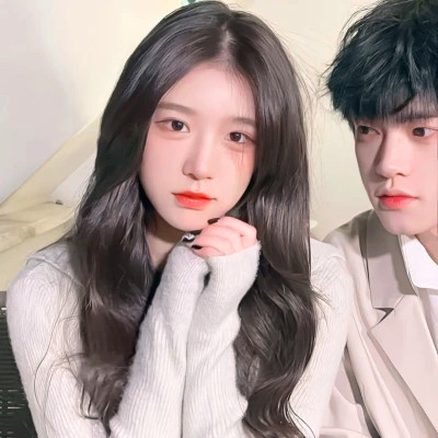 最新版浪漫又很纯情的情头大全(共24张)