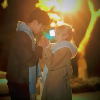 最新版浪漫又很纯情的情头大全(共24张)