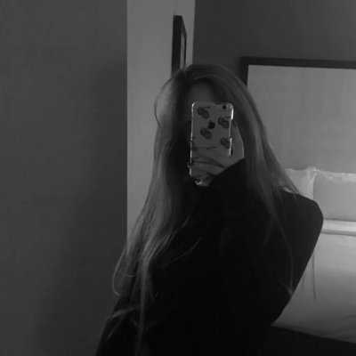 高清好看的高冷霸气黑白女王范头像图片(18张)