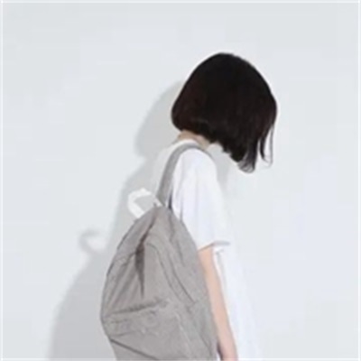 微信女生头像小清新背影高清图片(精选22张)