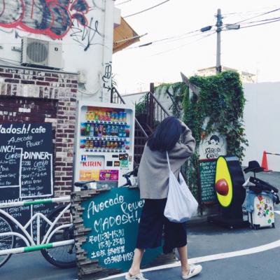 微信女生头像小清新背影高清图片(精选22张)