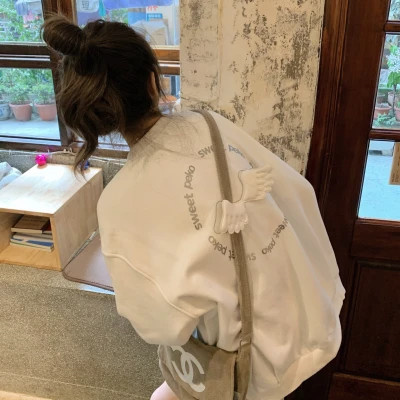 微信女生头像小清新背影高清图片(精选22张)