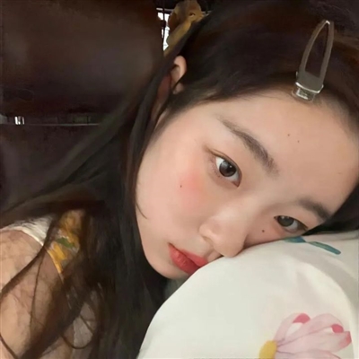 微信头像女生纯欲风高清图片(22张)