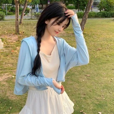 2023最好看的女生微信头像(共24张)