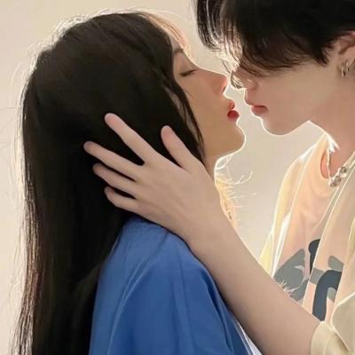 超级好看的高清情头(优选16张)