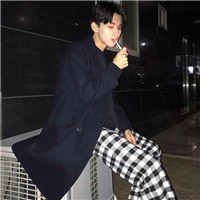 qq头像男生霸气抽烟头像(精选16张)