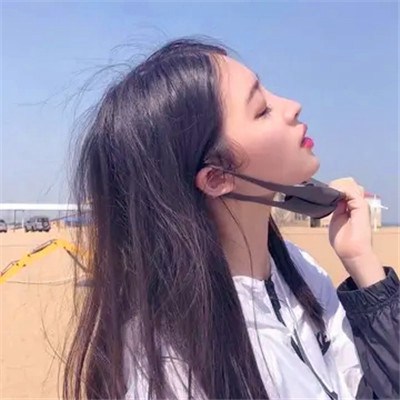 2023年最潮最火女生头像图片(24张)