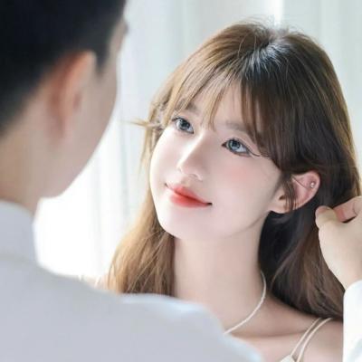 好看情侣头像真人高颜值一人一张(精选18张)