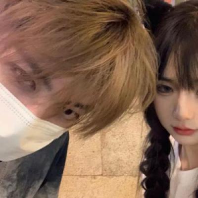 好看情侣头像真人高颜值一人一张(精选18张)