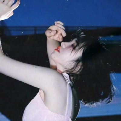 独特好看的女生头像图片(优选24张)