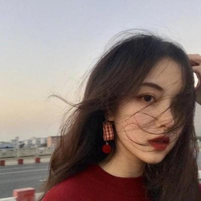 独特气质女生头像图片(20张)