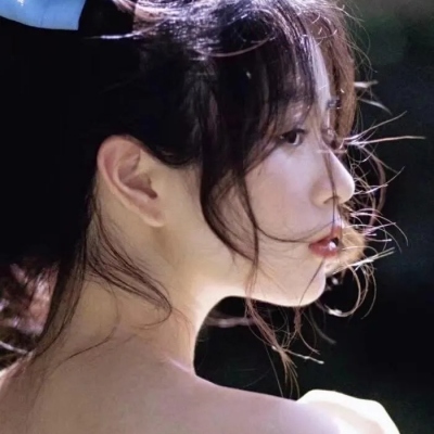 成熟时尚女士微信头像(优选22张)