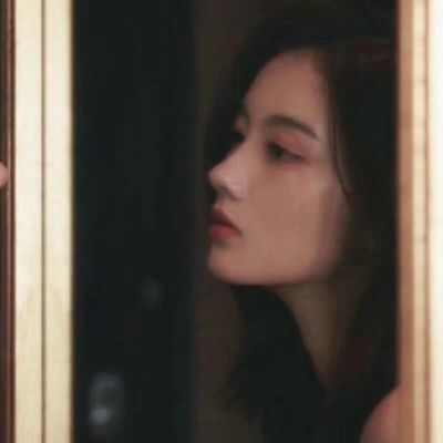 成熟时尚女士微信头像(优选22张)