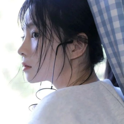 让男生看一眼就心动的女生头像(共24张)