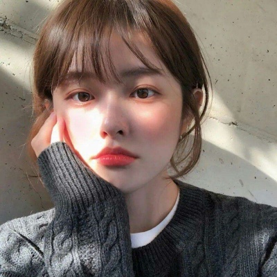 让男生看一眼就心动的女生头像(共24张)