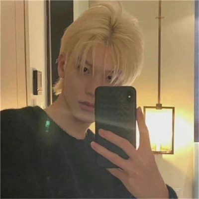 2023最潮微信男头像图片(24张)