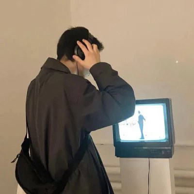 2023最潮最新微信男头像(24张)