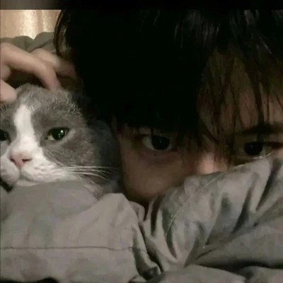 2023最潮最新微信男头像(24张)