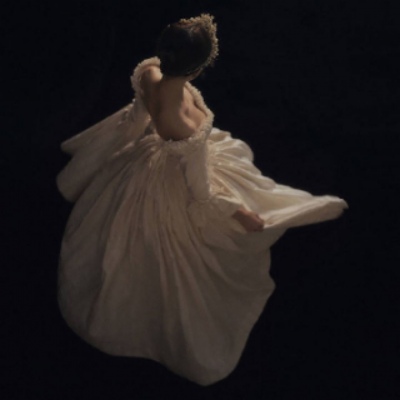 高清闺蜜头像一甜一冷图片大全(优选20张)