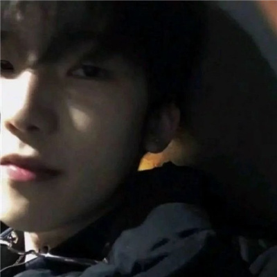 高级有质感的惊艳男头像(优选22张)