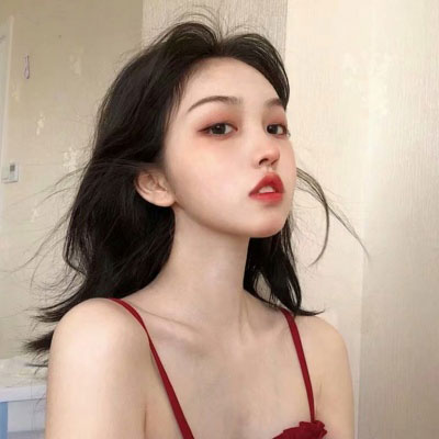 一些好看的网红女头像(优选24张)